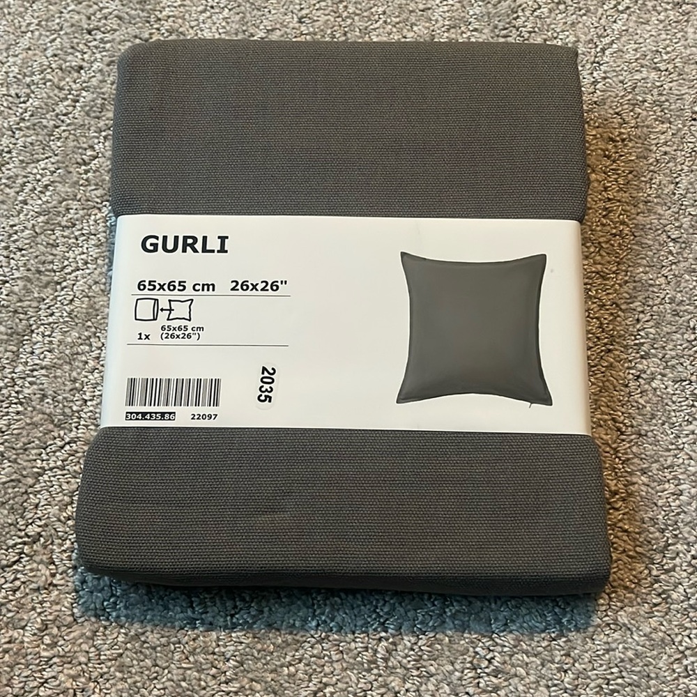 New 26 x 26 gray pillow cover with zipper